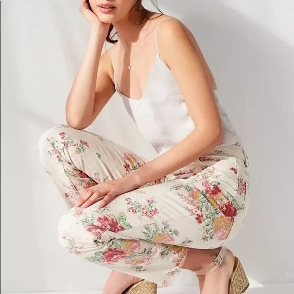 BDG Urban Outfitters Floral High Rise Mom Jeans 29 White Straight Leg